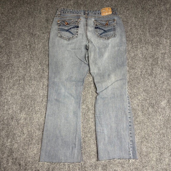 ELO Jeans Womens Size 11 Light Wash Bootcut Flare Denim Pants Raw Hem - Picture 4 of 5